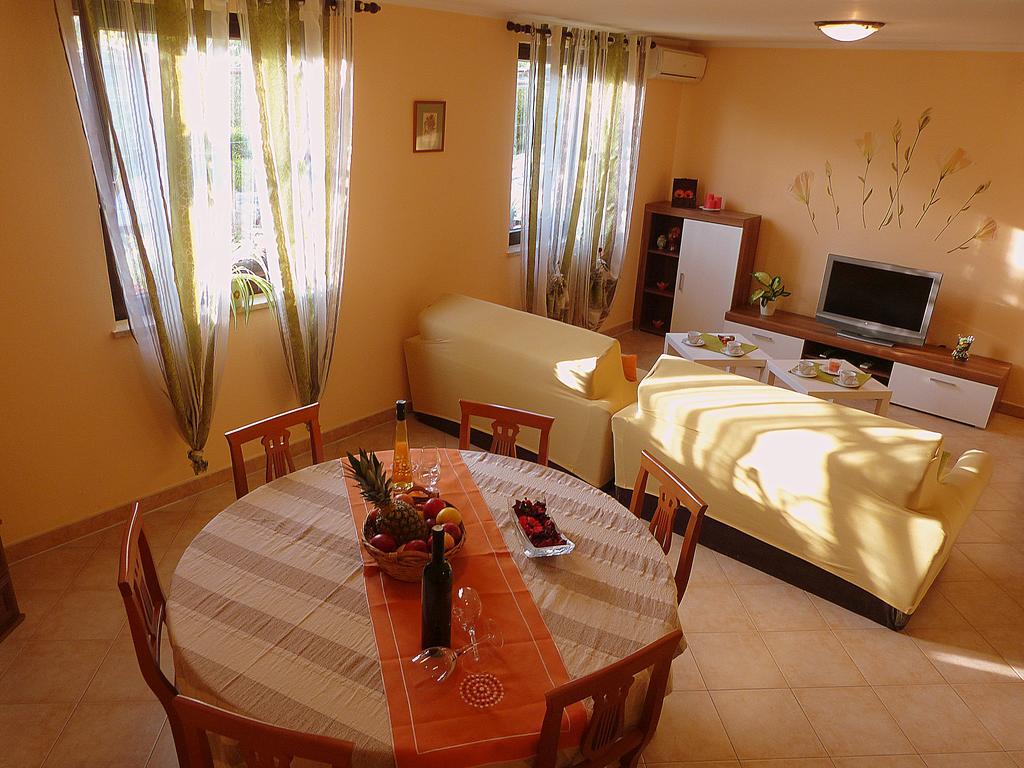 Apartment Oliva Πούλα Εξωτερικό φωτογραφία
